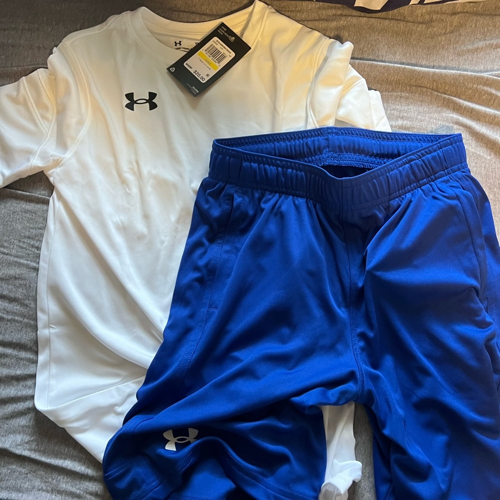 NWT under Armour